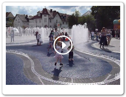 Children play fountain