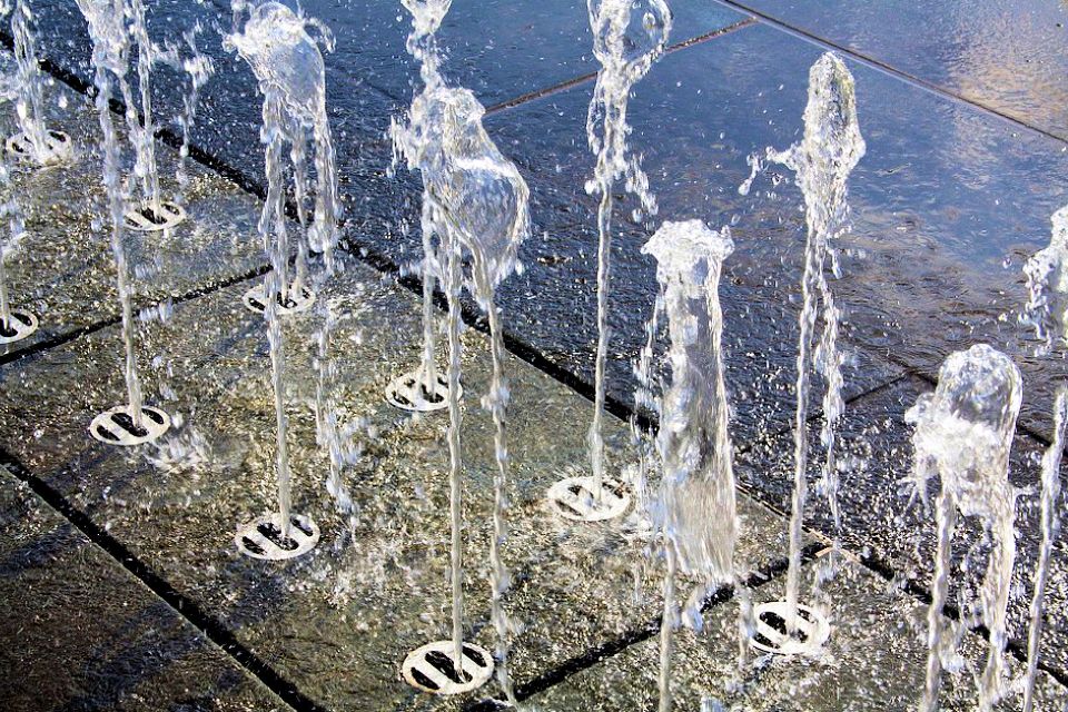 custom fountain design installation site