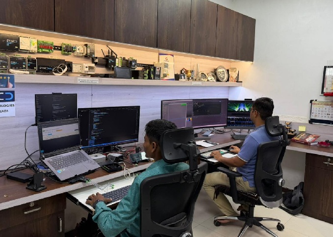 water show programming with synchronized lights