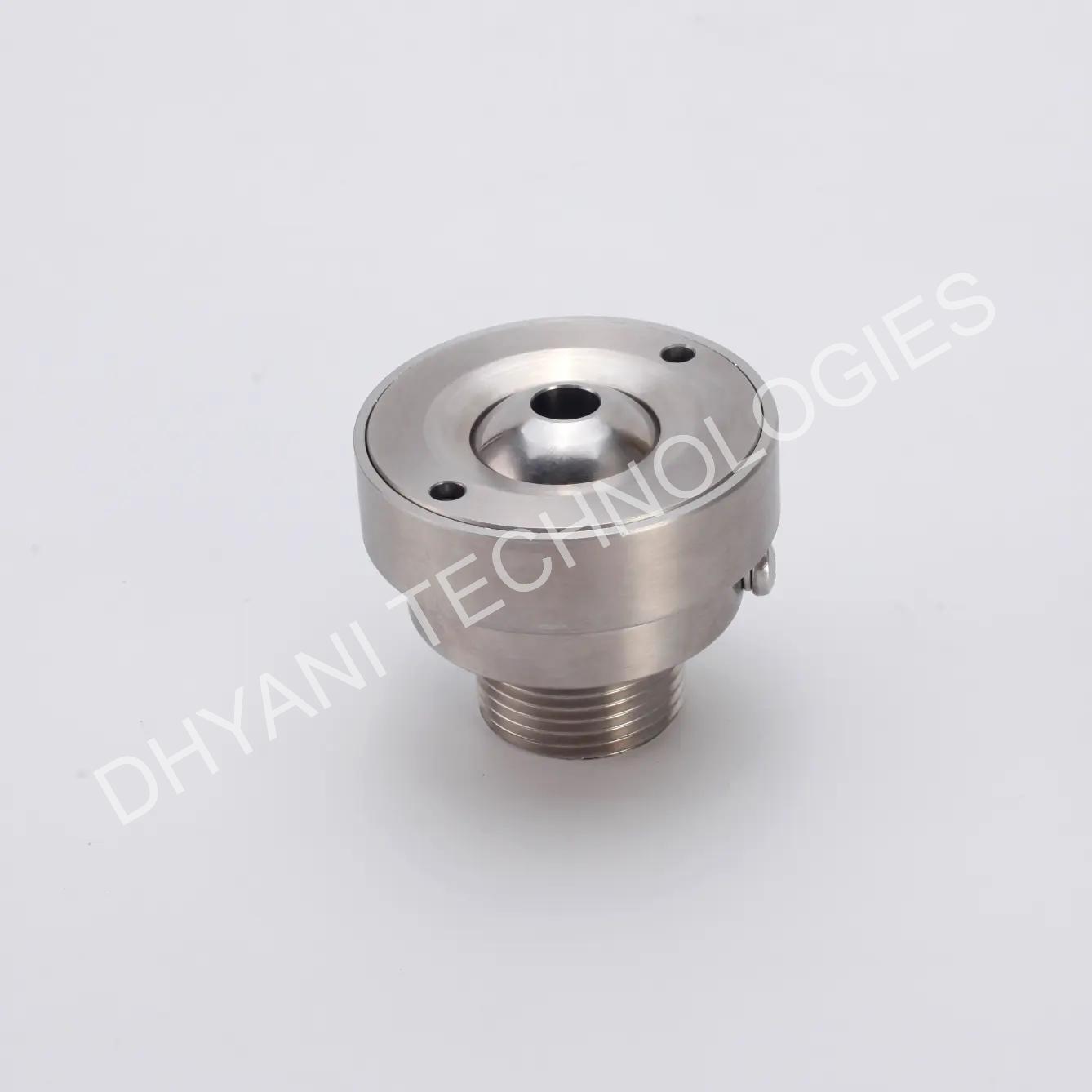 Deck jet nozzle producing smooth arc water stream
