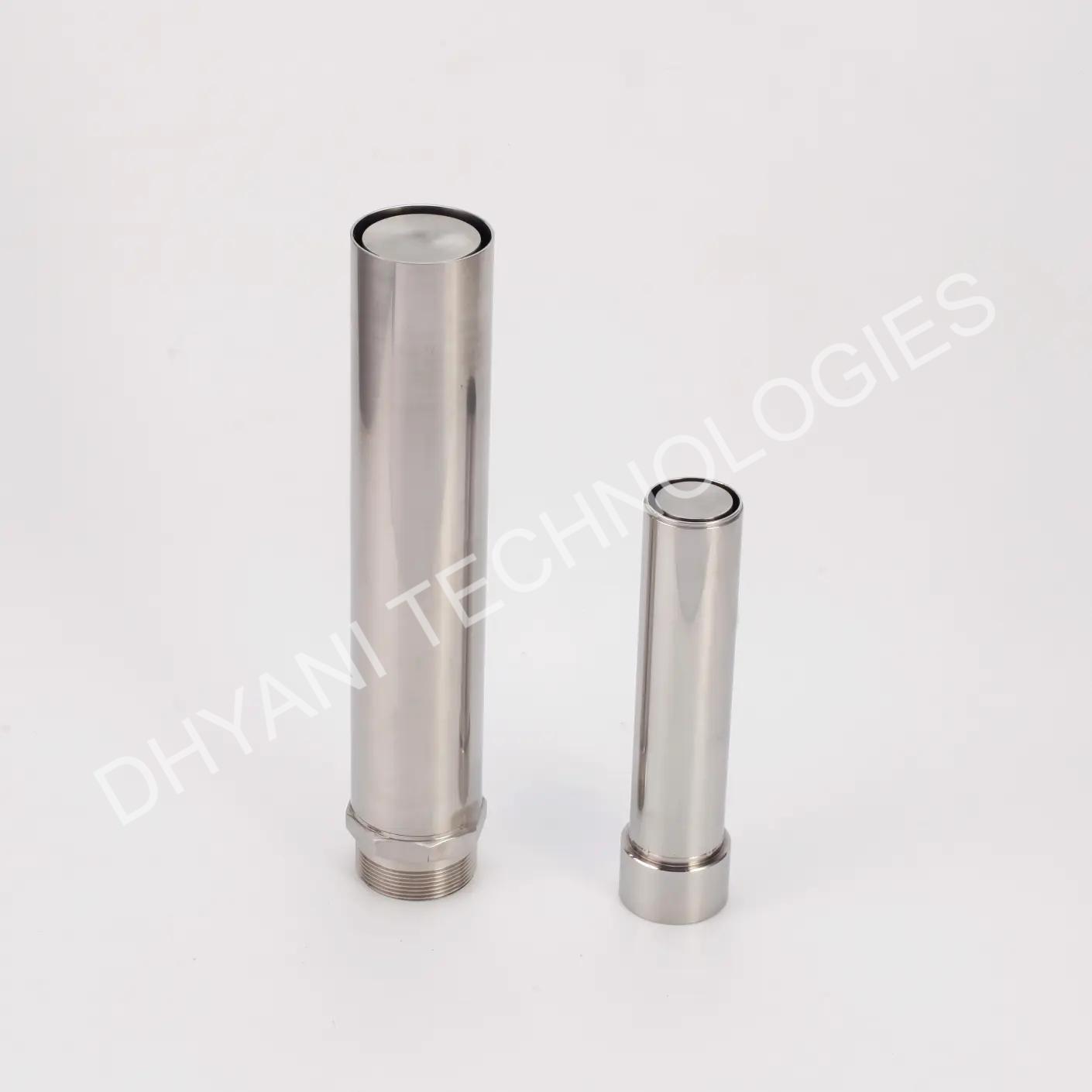 Water column nozzle generating a tall vertical fountain jet
