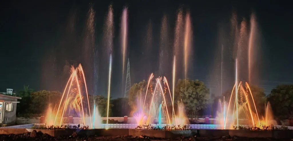 Sequential fountain with synchronized water jets and RGB lighting by Dhyani Technologies